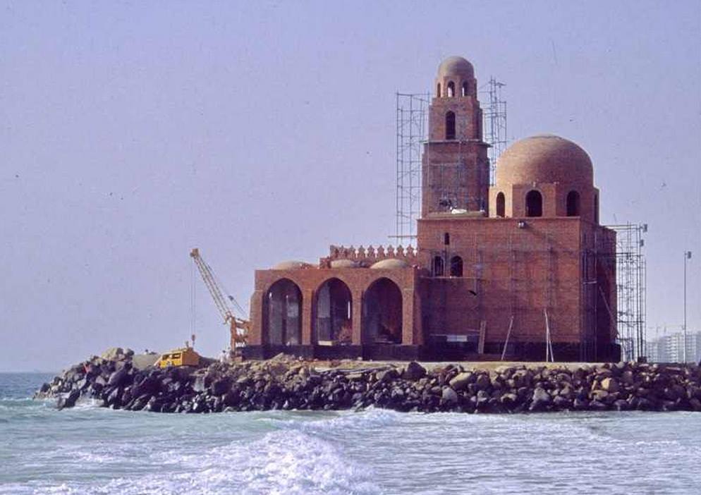 مسجد الكورنيش