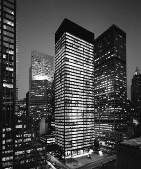 مبنى سيجرام
Seagram Building
